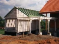 Garage mit zusätzlichem Carport